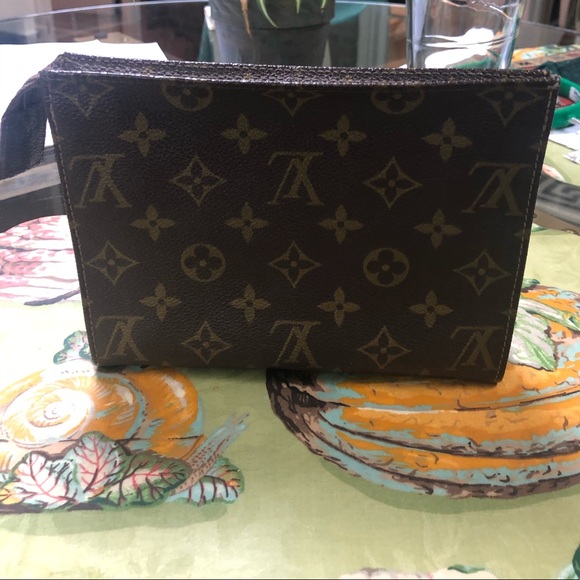 Louis Vuitton Handbags - Vintage Louis Vuitton Monogram Toiletry Pouch